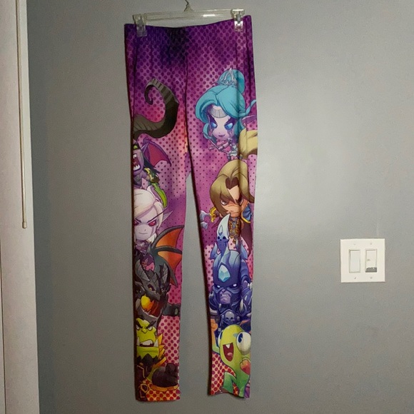 Blizzcon Cute but Deadly leggings - Picture 1 of 4